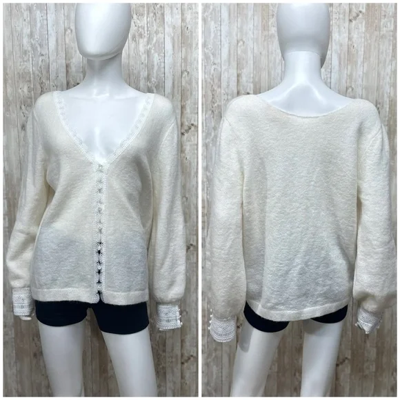 La Maille Sézane Gilet Melina in Ecru [30] - Picture 5 of 11